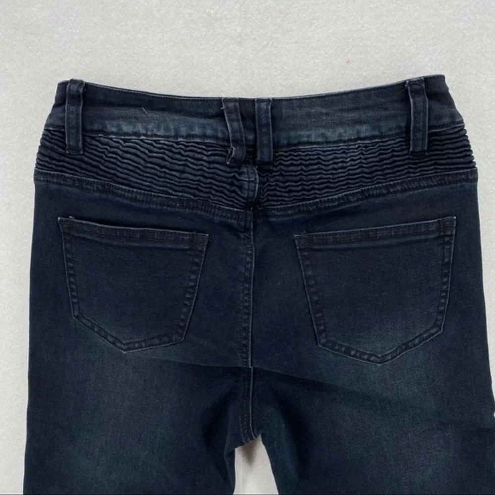 Fashion Nova Dark Wash Denim‎ Crop Moto Skinny Jean